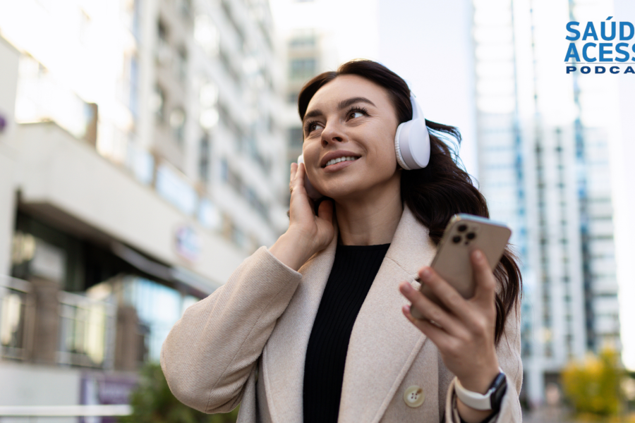 free-girl-student-break-walks-headphones-street1